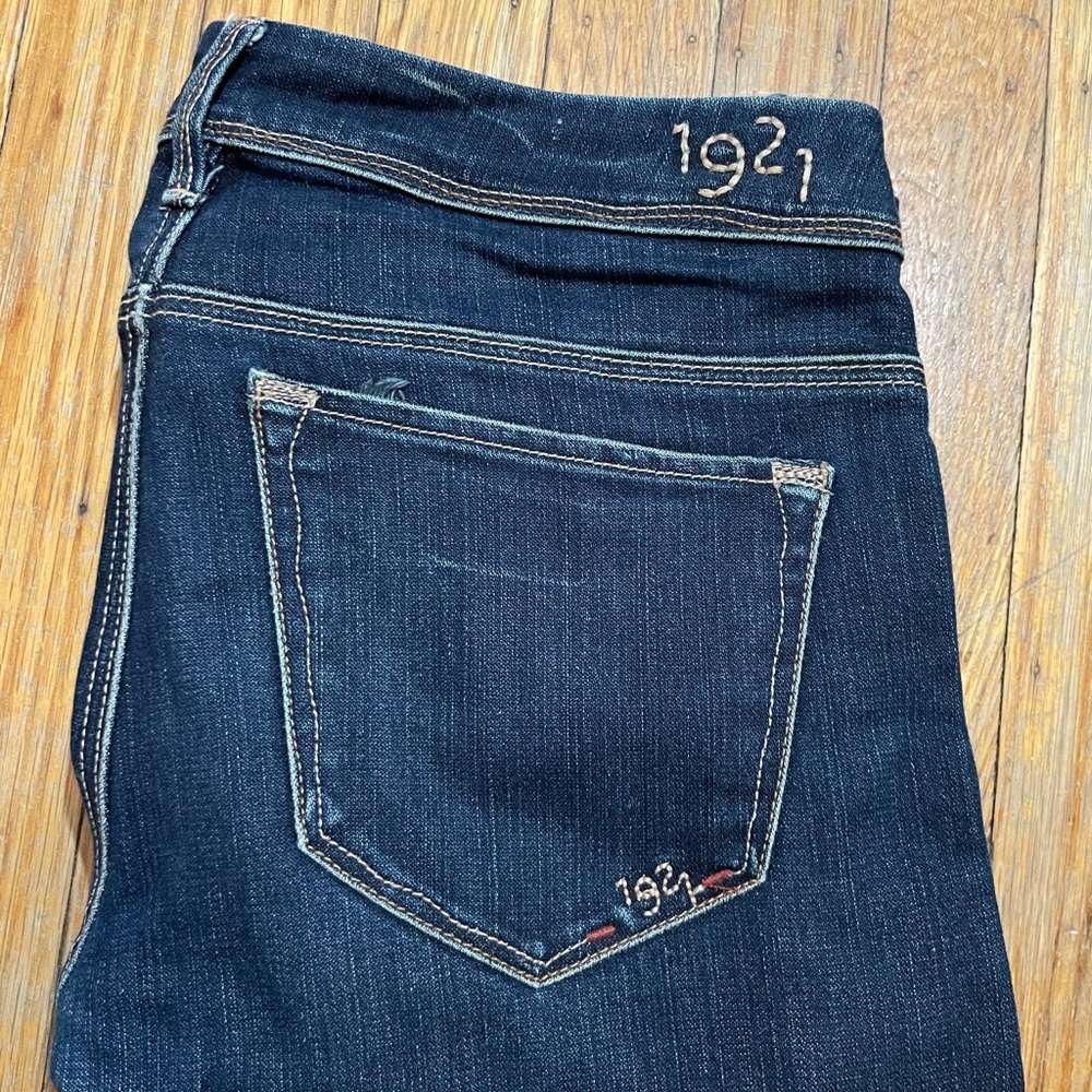 1921 Straight Leg Jeans